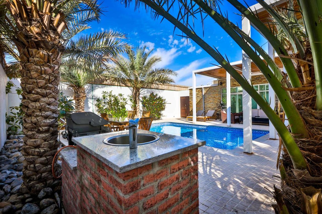 Dar 66 Pool Chalets With Jacuzzi ラアス・アル・ハイマ エクステリア 写真