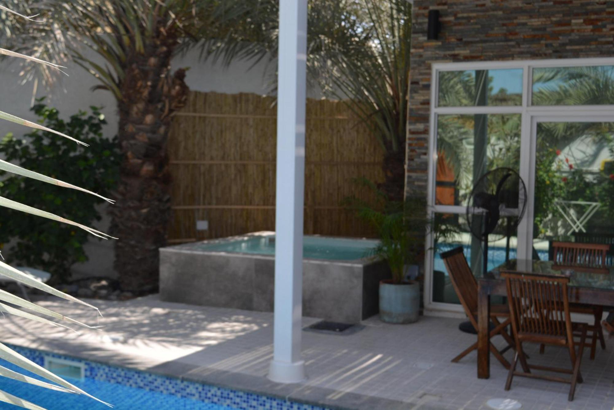 Dar 66 Pool Chalets With Jacuzzi ラアス・アル・ハイマ エクステリア 写真